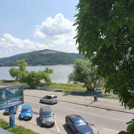 Apartament Apartament Denis Orszowa Zewnętrze zdjęcie