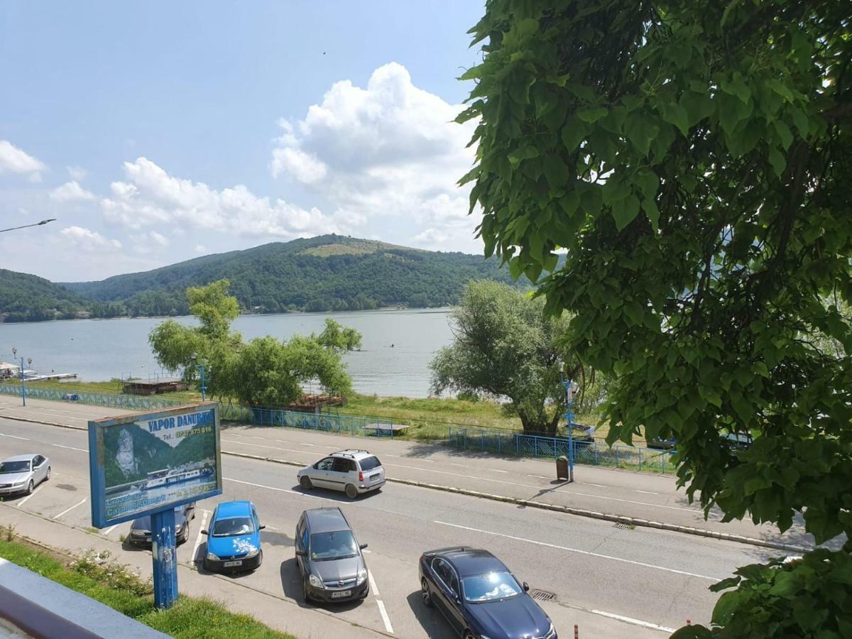 Apartament Apartament Denis Orszowa Zewnętrze zdjęcie